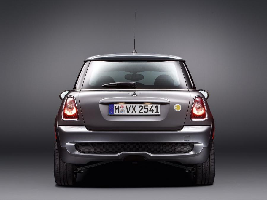  Mini E 2008 года  (фото 15 из 35)